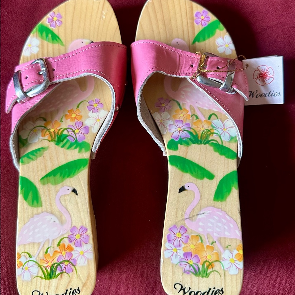 Woodies Pink Flamingo Sandals size 5